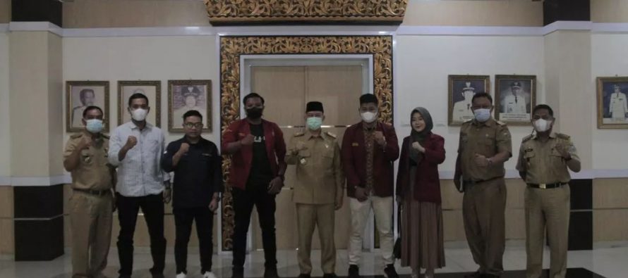 PLH Bupati OKU H. Teddy Meilwansyah, S.STP, M.M, M.Pd., Menerima DPD Ikatan Mahasiswa Muhammadiyah (IMM) Sumatera Selatan