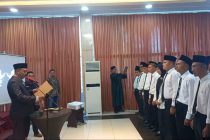 Komisi Pemilihan Umum atau KPU Kabupaten Ogan Komering ulu, melaksanakan pelantikan dan pembekalan Sekretariat Panitia Pemilihan Kecamatan (PPK) se-Kabupaten OKU